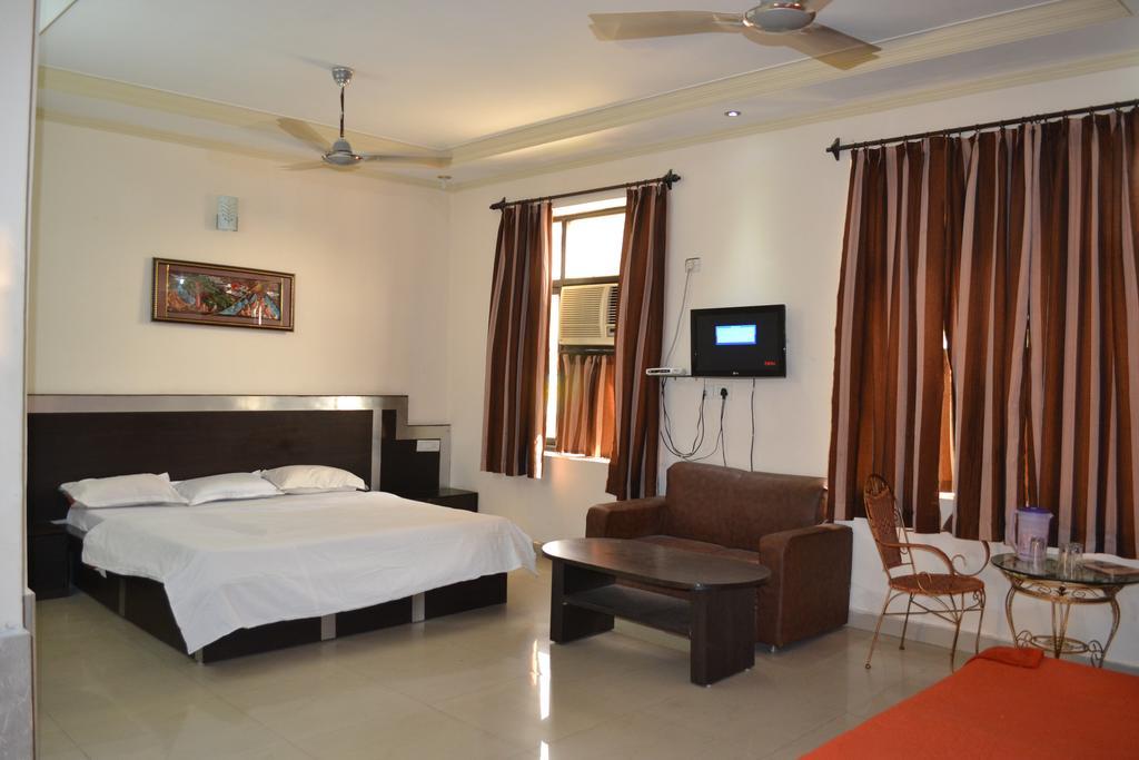 Fabhotel Prashant Palace Mysore Værelse billede