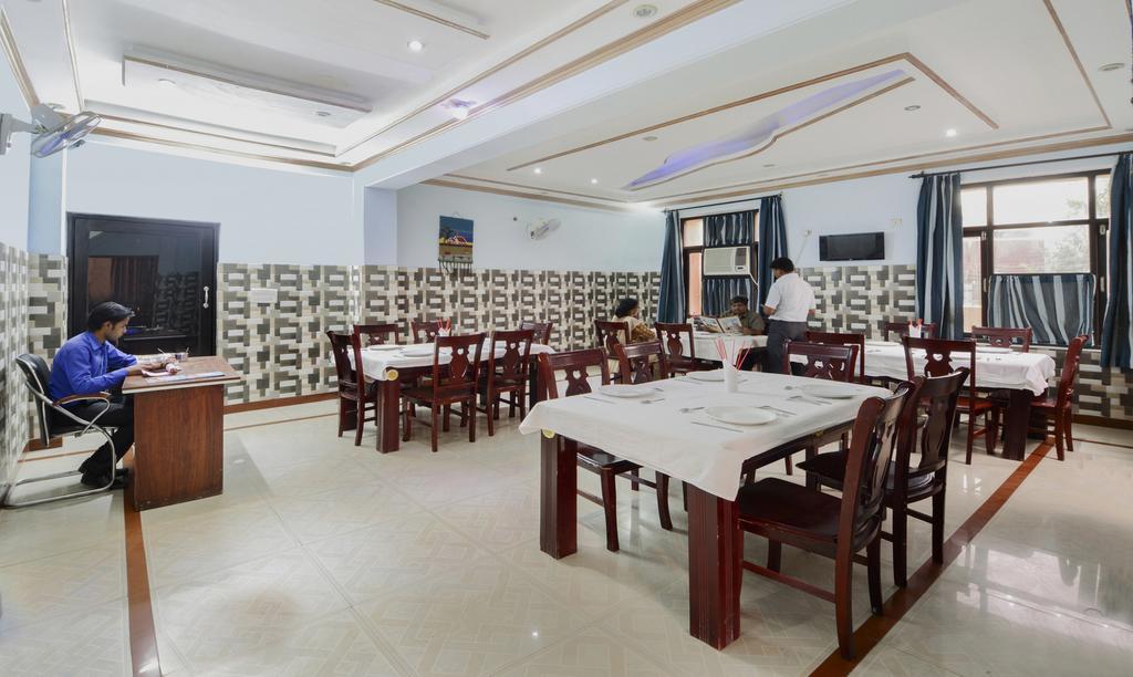 Fabhotel Prashant Palace Mysore Eksteriør billede