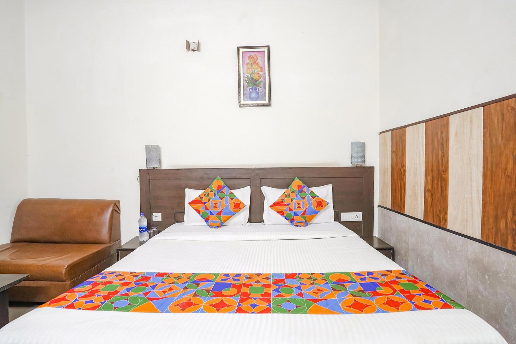 Fabhotel Prashant Palace Mysore Eksteriør billede