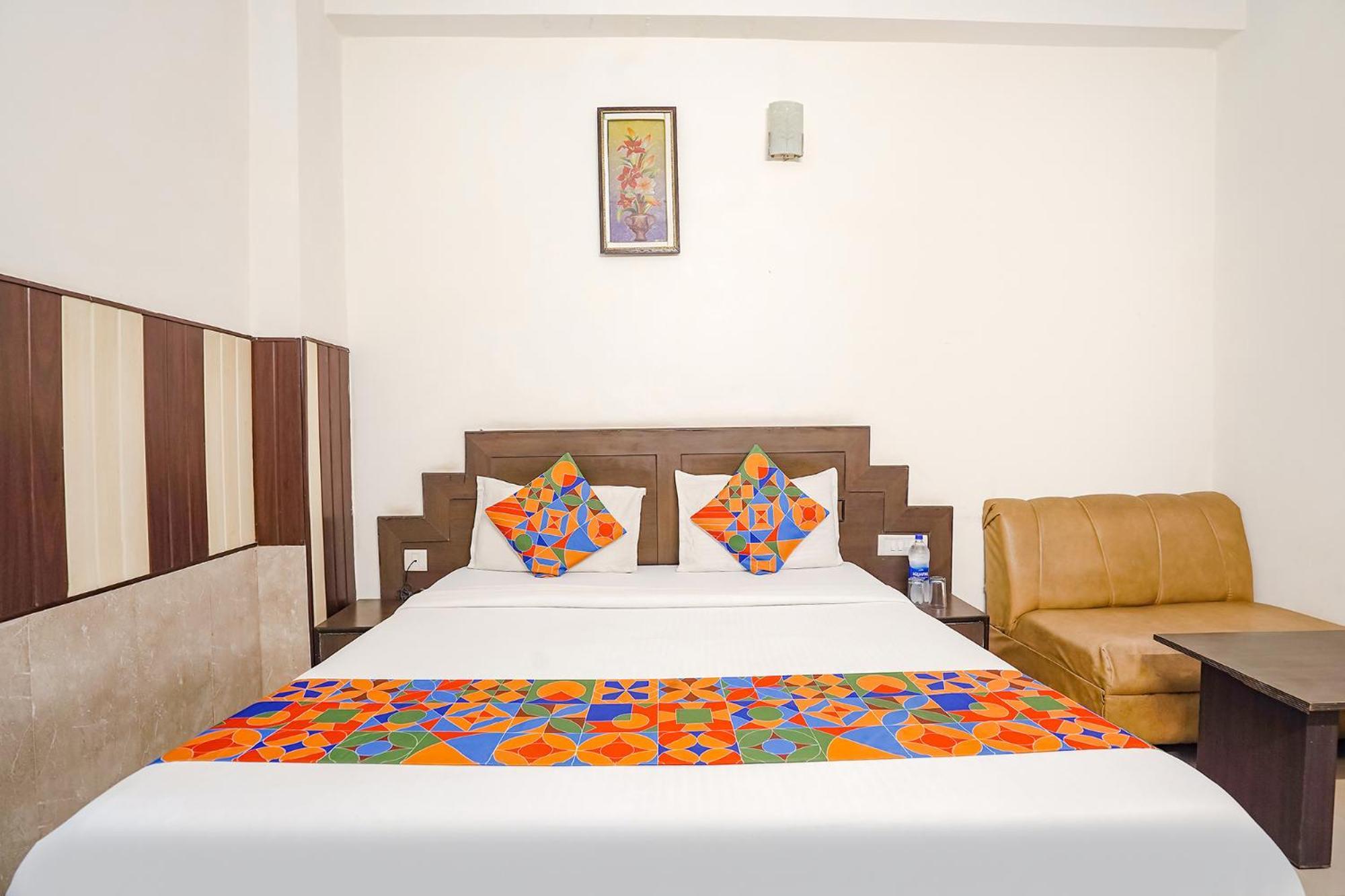 Fabhotel Prashant Palace Mysore Eksteriør billede