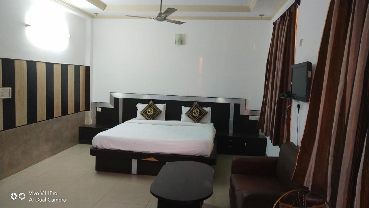 Fabhotel Prashant Palace Mysore Eksteriør billede